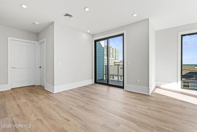 218 3rd Avenue 306, Asbury Park, NJ 07712