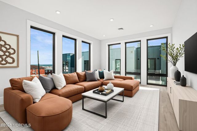 218 3rd Avenue 306, Asbury Park, NJ 07712