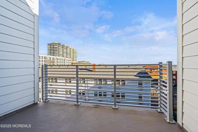 218 3rd Avenue 306, Asbury Park, NJ 07712