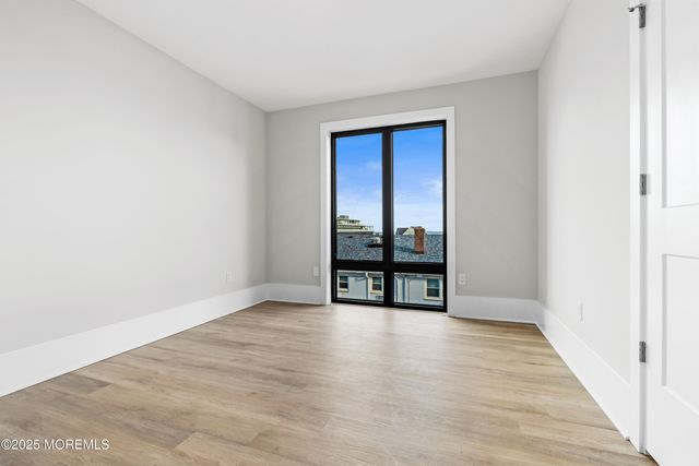 218 3rd Avenue 306, Asbury Park, NJ 07712