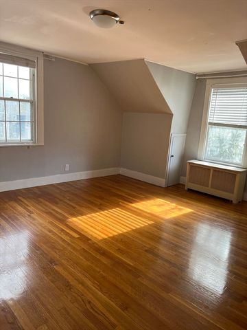 25 Franklin Street 25, Peabody, MA 01960