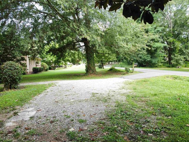 251 Old Petrie Road, Spartanburg, SC 29302
