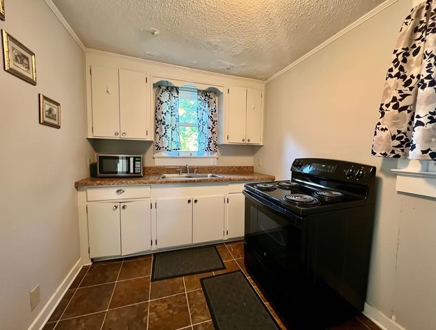 251 Old Petrie Road, Spartanburg, SC 29302
