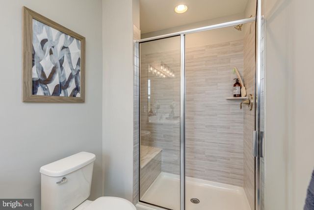 12 RAVELLO CT, Berlin, NJ 08009