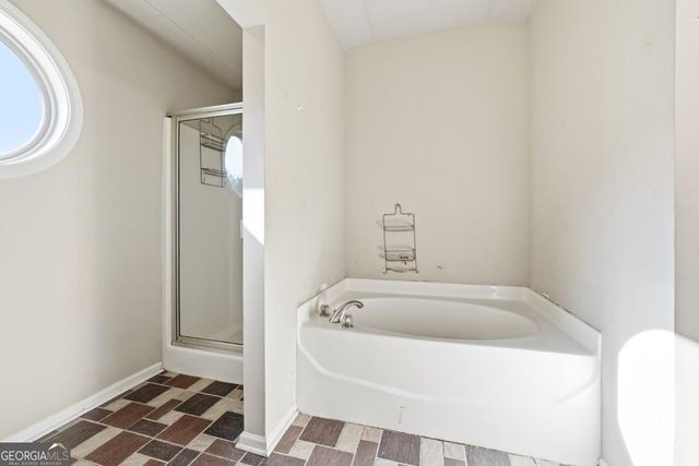 6199 Thorncrest Drive, Tucker, GA 30084