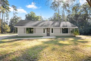 28766 Magnolia Dr, Walker, LA 70785