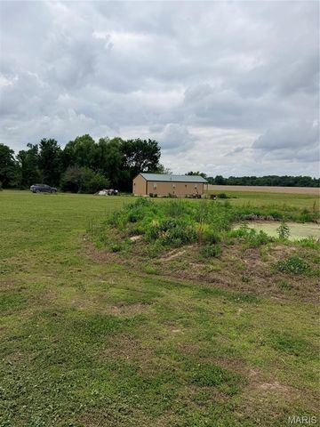 55224 Buffalo Lane, New London, MO 63459