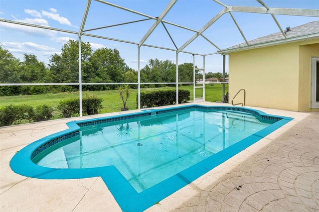 1531 CANOE DRIVE, Lutz, FL 33559