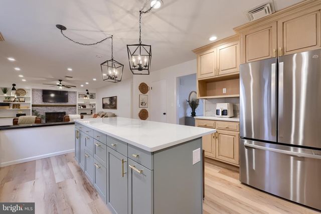 701 COLONY DR, Palmyra, PA 17078