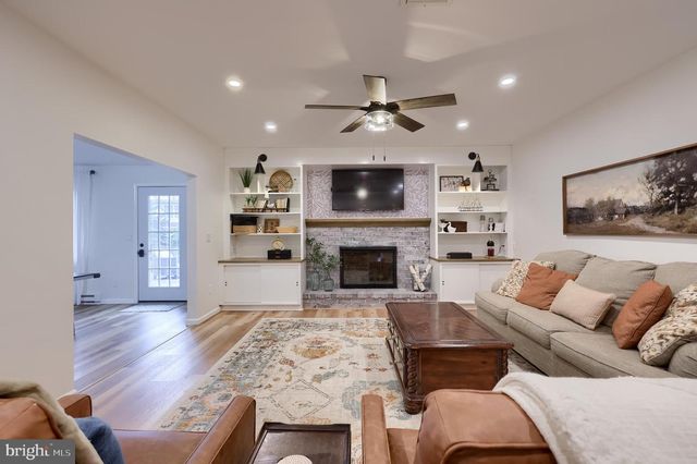 701 COLONY DR, Palmyra, PA 17078