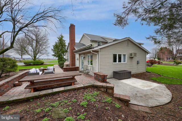 701 COLONY DR, Palmyra, PA 17078