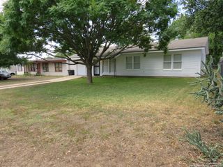 419 Anton Dr, San Antonio, TX 78223