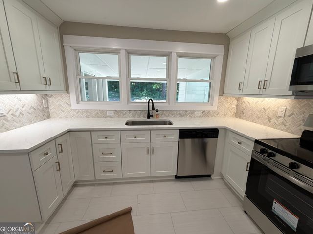 1165 Lexington Carlton Road, Carlton, GA 30627