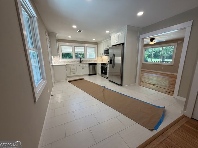 1165 Lexington Carlton Road, Carlton, GA 30627