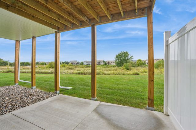 5418 NE Briarwood Drive, Ankeny, IA 50021