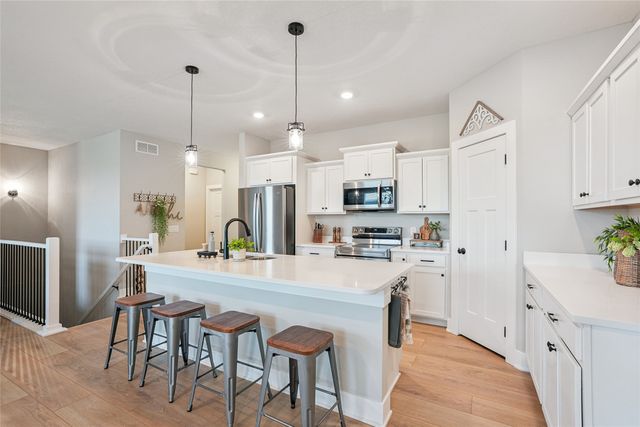 5418 NE Briarwood Drive, Ankeny, IA 50021