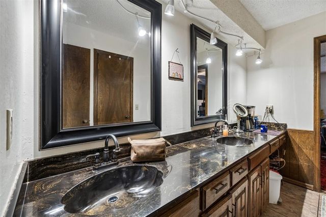 12801 Steve Drive, Oklahoma City, OK 73165