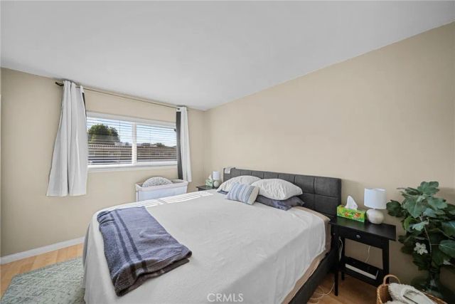 24307 La Glorita Circle, Newhall, CA 91321