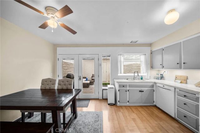 24307 La Glorita Circle, Newhall, CA 91321