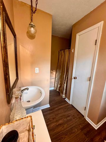 33 Meadowbrook Drive, Frankfort, KY 40601