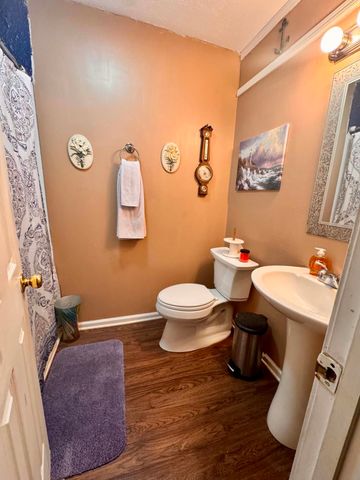 33 Meadowbrook Drive, Frankfort, KY 40601