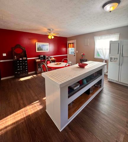 33 Meadowbrook Drive, Frankfort, KY 40601