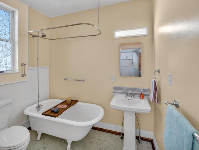 1037 Putnam Street, Newport, KY 41071