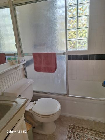 202 W Henry Street, Saline, MI 48176