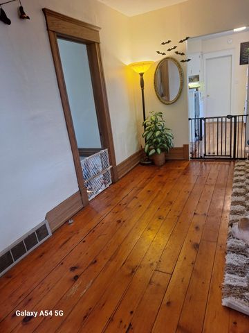 202 W Henry Street, Saline, MI 48176