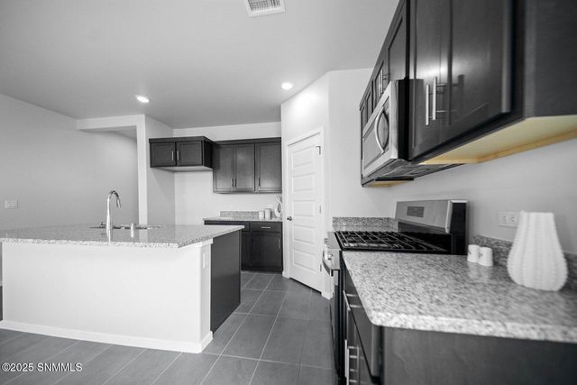 5029 Sand Stream Road, Las Cruces, NM 88012