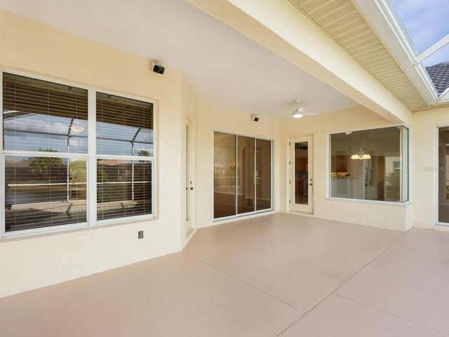 863 MACAW CIRCLE, Venice, FL 34285