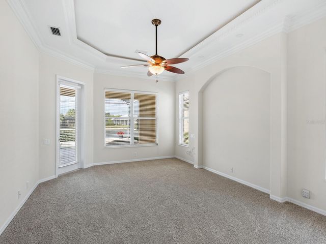 863 MACAW CIRCLE, Venice, FL 34285