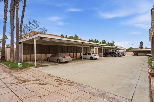 17888 Alburtis Avenue B117, Artesia, CA 90701