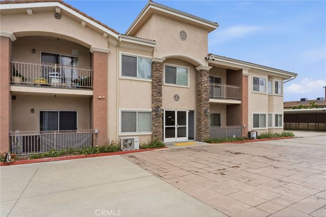 17888 Alburtis Avenue B117, Artesia, CA 90701