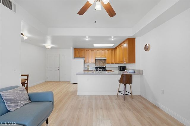 17888 Alburtis Avenue B117, Artesia, CA 90701