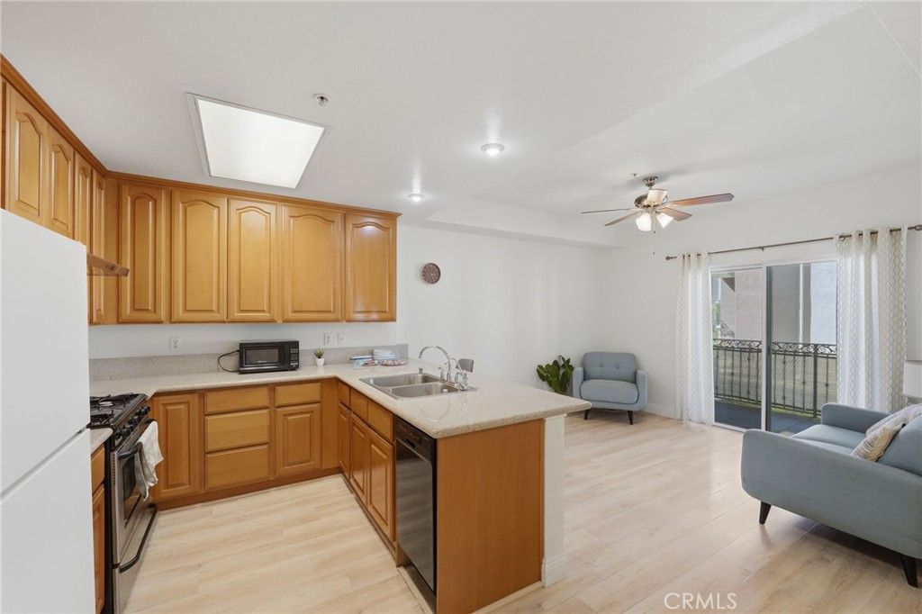 17888 Alburtis Avenue B117, Artesia, CA 90701