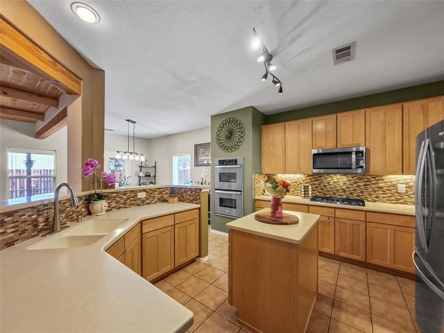3280 Primo Colores, Santa Fe, NM 87507