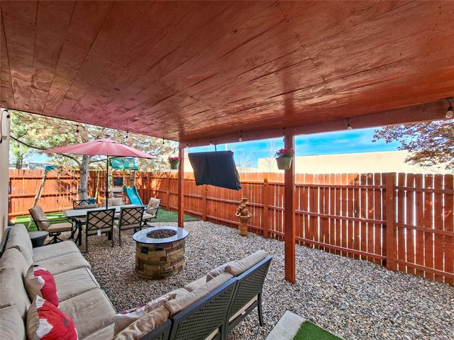 3280 Primo Colores, Santa Fe, NM 87507