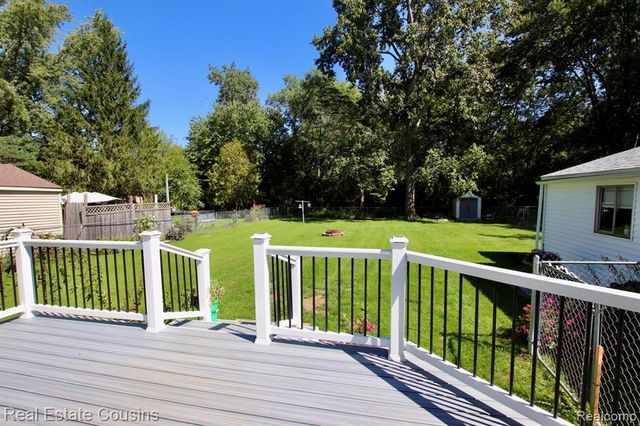 2391 Cheryl Ann Drive, Burton, MI 48519