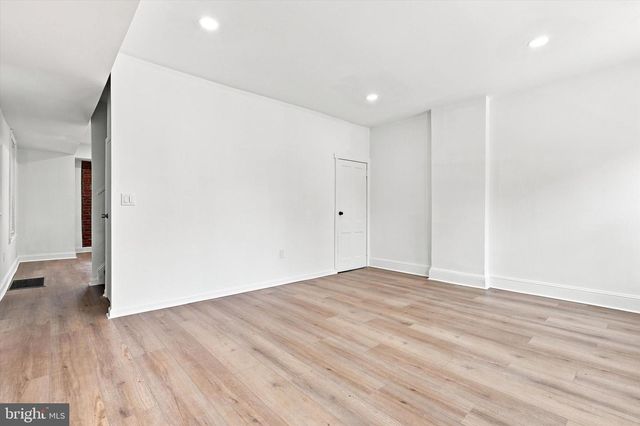 644 E MOORE ST, Norristown, PA 19401