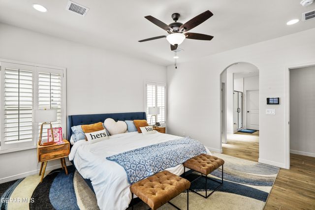 2325 TONY HARPER Street, El Paso, TX 79938