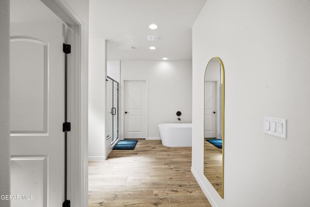 2325 TONY HARPER Street, El Paso, TX 79938