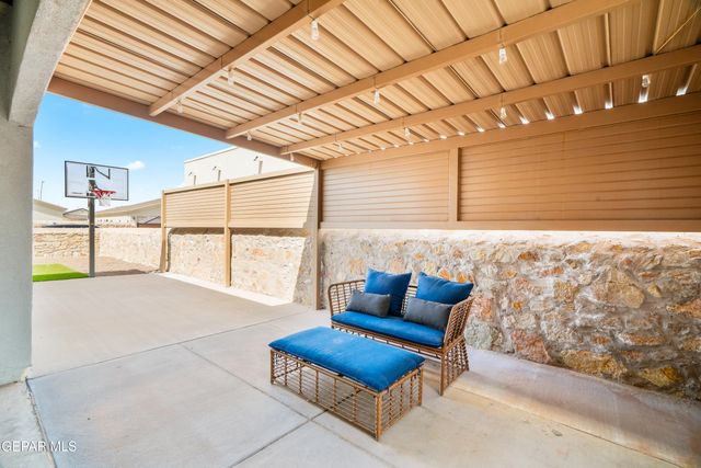 2325 TONY HARPER Street, El Paso, TX 79938