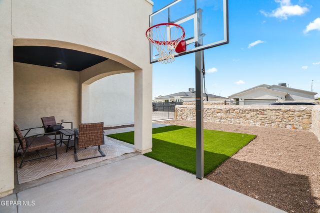 2325 TONY HARPER Street, El Paso, TX 79938