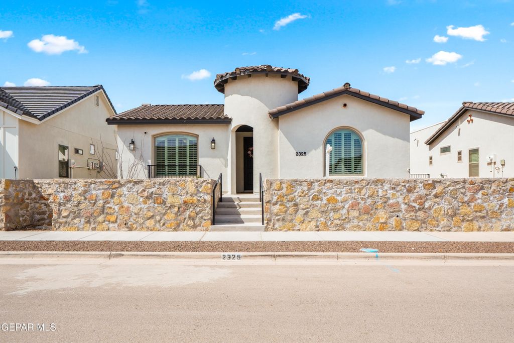 2325 TONY HARPER Street, El Paso, TX 79938