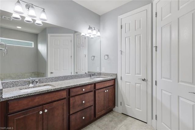 10517 Tidewater Key BLVD, Estero, FL 33928