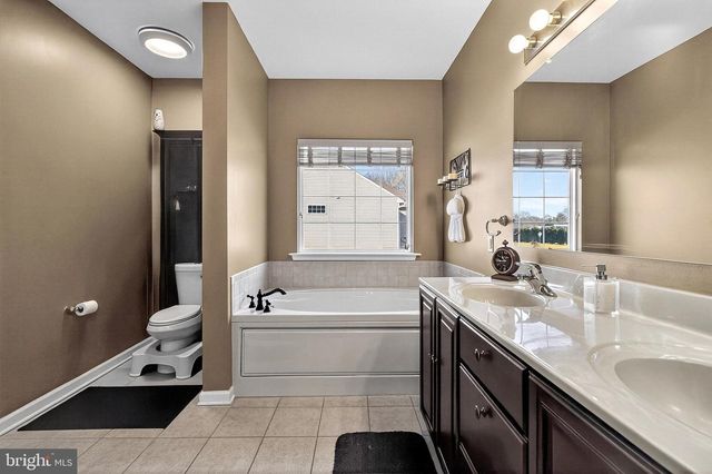1207 GLOSSY IBIS CT, Middletown, DE 19709