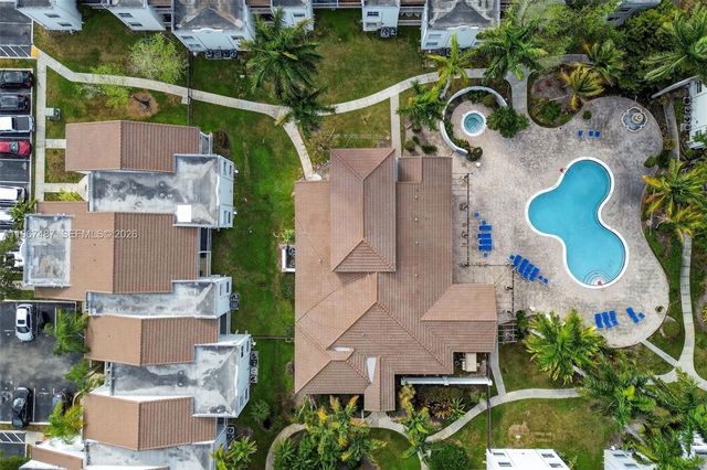 9777 NW 46th Ter 111, Doral, FL 33178