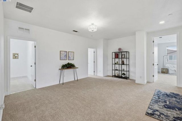 574 Mandevilla Dr, Brentwood, CA 94513