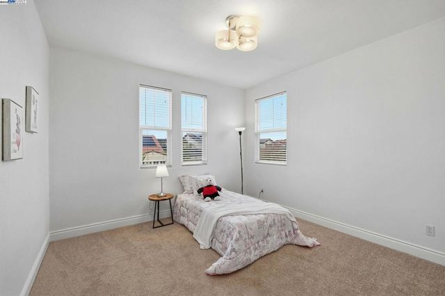 574 Mandevilla Dr, Brentwood, CA 94513